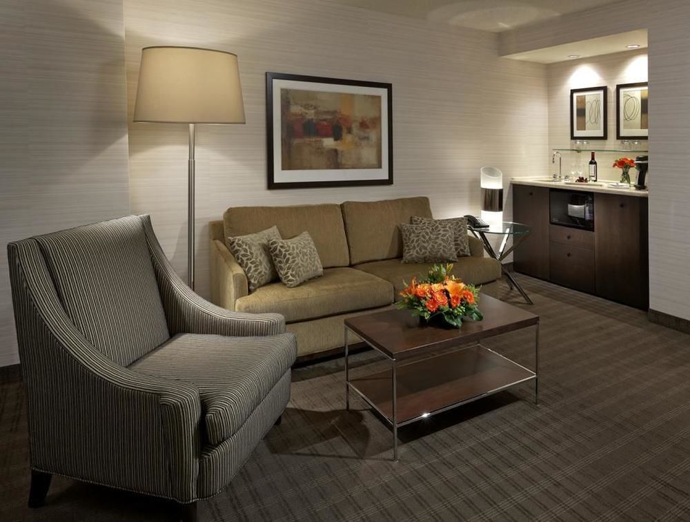 Cambridge Suites Toronto Exterior photo