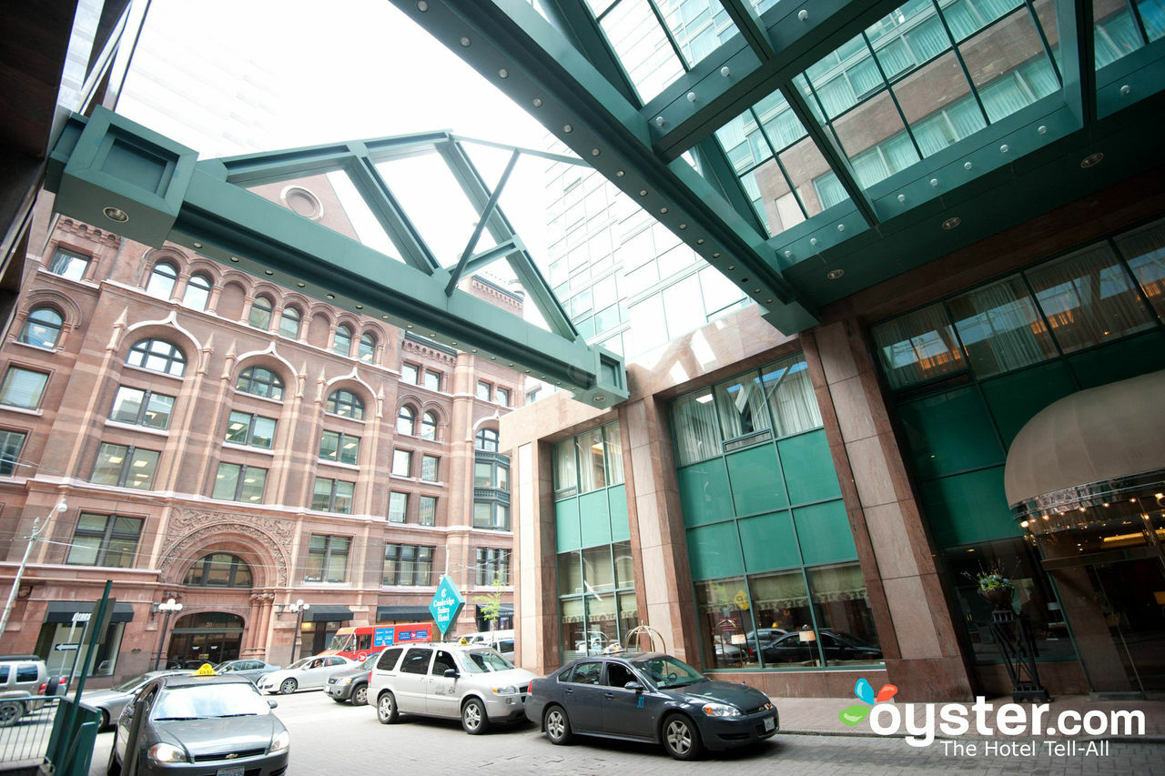 Cambridge Suites Toronto Exterior photo